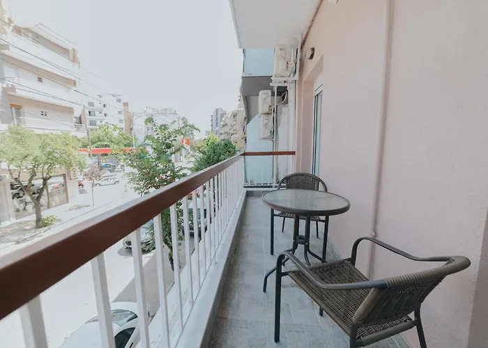 Apartamento Comfy And Stylish Near Metro Tessalónica